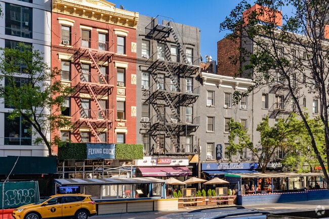 495 Third Ave - The Collective