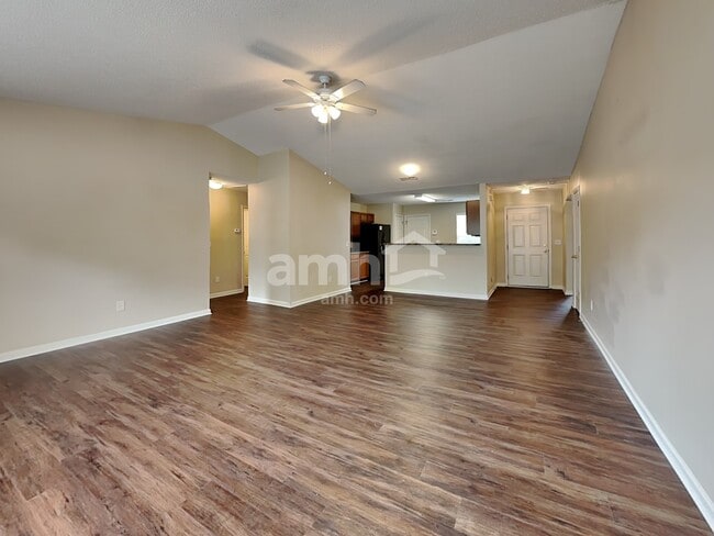 Building Photo - 112 Pope Ln