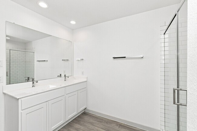 Building Photo - 1826 Plantation Pl
