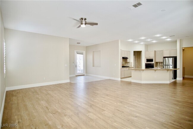 Building Photo - 66 Sunset Bay St