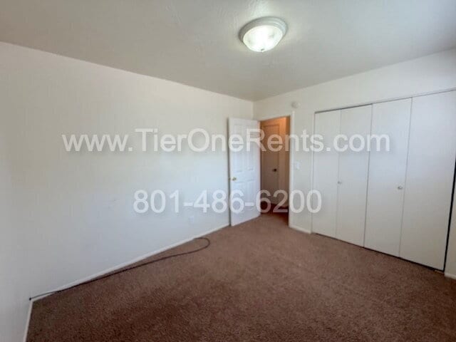 Building Photo - Move in special: $500 off first month rent!!