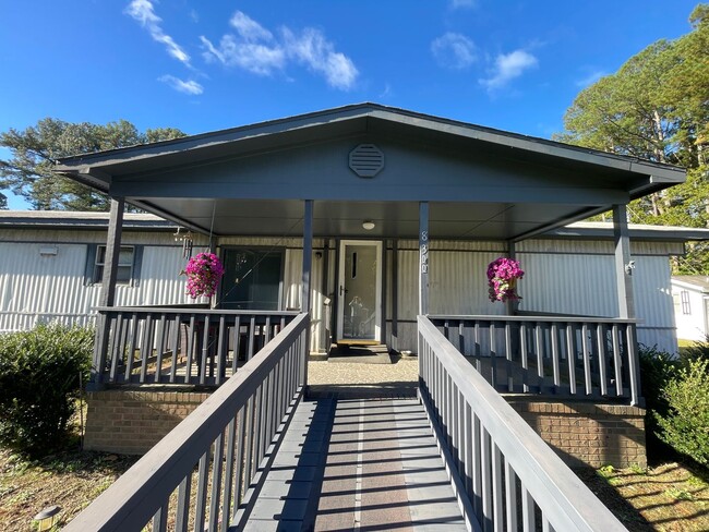 Building Photo - Quiet setting between Angier and Fuquay Va...