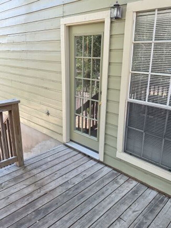 Building Photo - This incredible three bedroom home is minutes away from Lake Travis