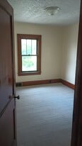 Building Photo - 3317 Overbrook Dr