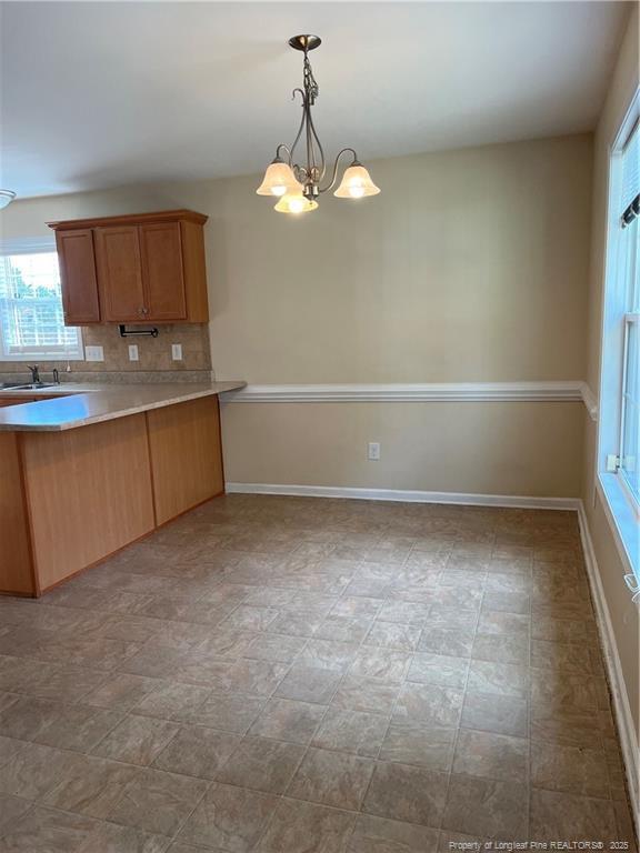 Building Photo - 105 Basket Oak Dr