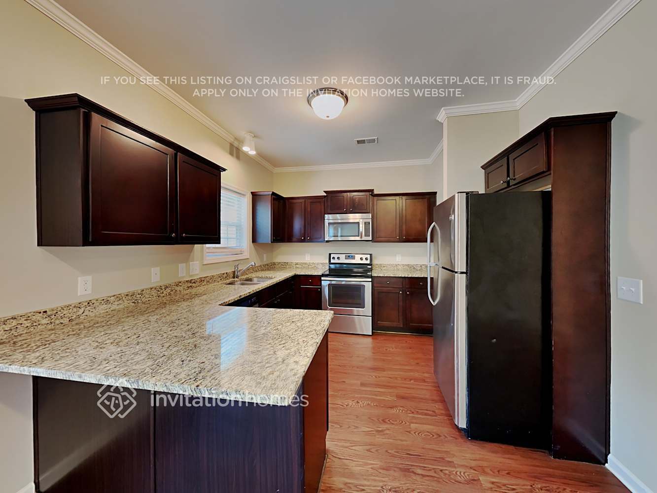 Building Photo - 5634 Elwood Cir