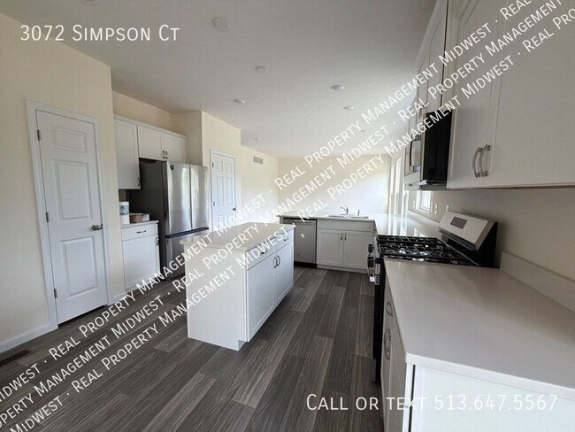 Building Photo - 3072 Simpson Ct