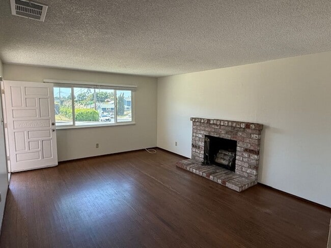 Building Photo - 3-Bedroom Single Family Home in PInole