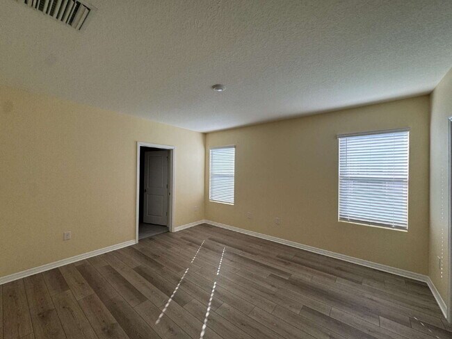 Building Photo - 32562 Canyonlands Dr