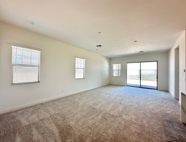 Building Photo - Summerlin Village