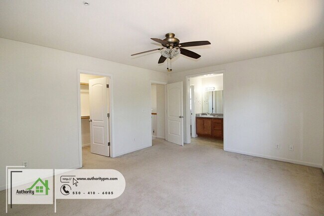 Building Photo - 2109 Vienna Way