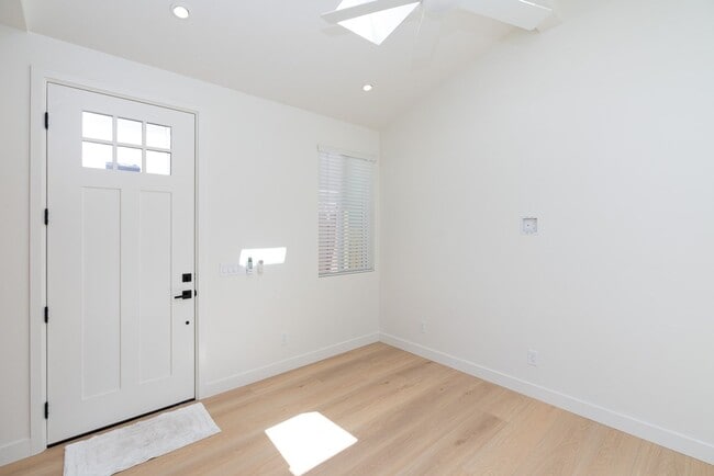 Building Photo - Brand New 1 Bedroom ADU in Encinitas