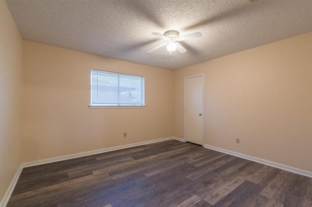 Building Photo - 9190 Orbiter Cir