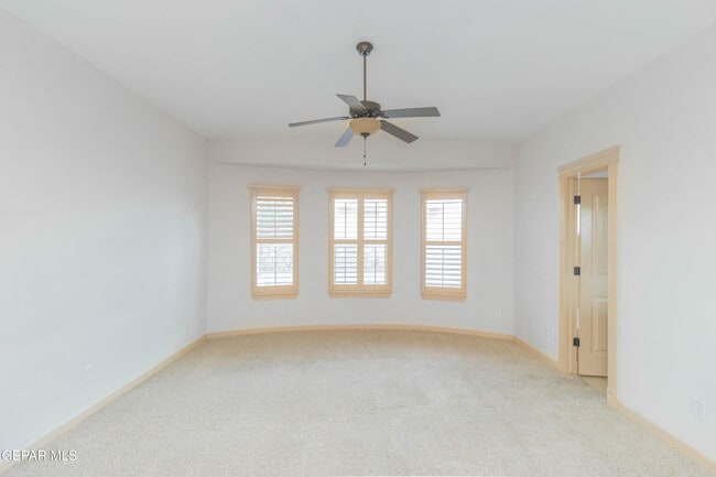 Building Photo - 5349 Jose Duran Ln