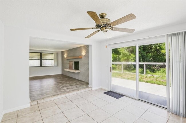 Building Photo - 4015 Litchfield Dr