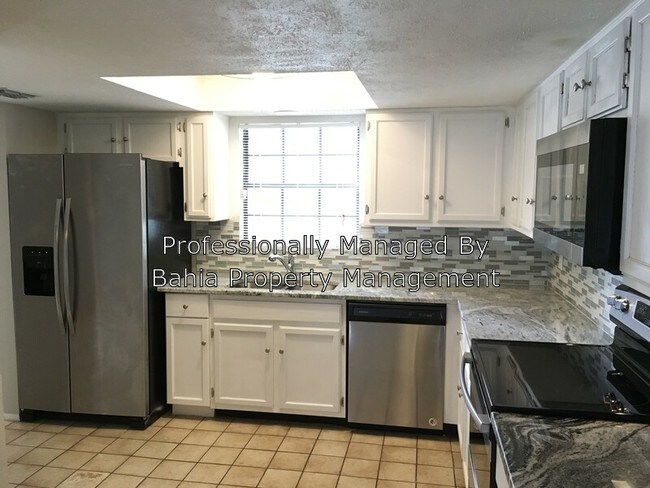 Building Photo - 3432 Sunrise Villas Ct