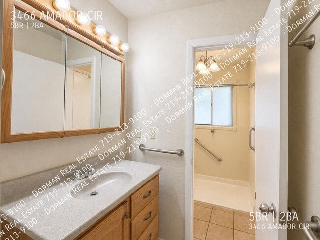 Building Photo - 3466 Amador Cir