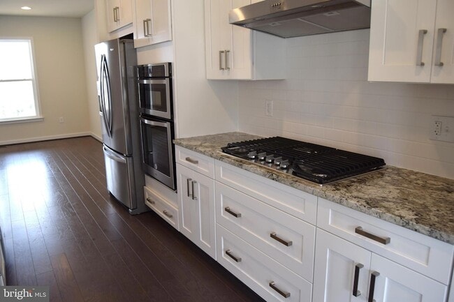 Building Photo - 19972 Abram Ter