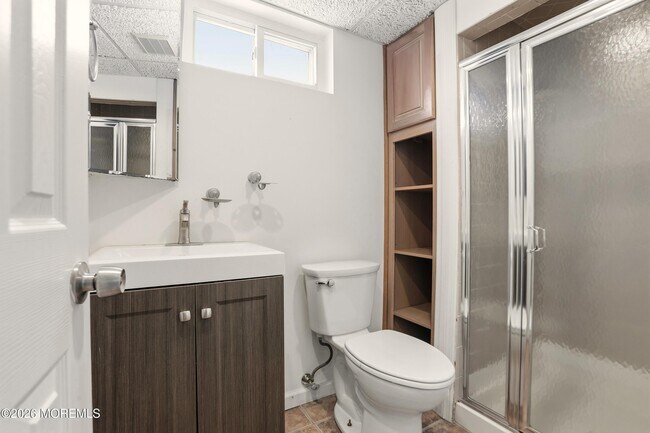 Building Photo - 1057 Savannah St