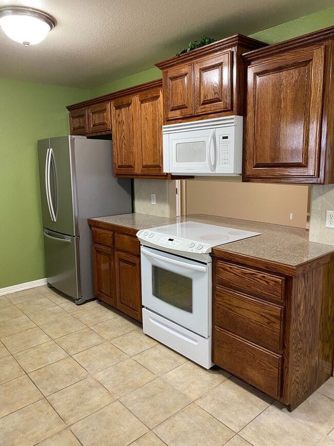 Building Photo - 3 Bedroom Home for Rent in Springdale!