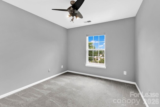 Building Photo - 9598 Walkers Glen Dr NW