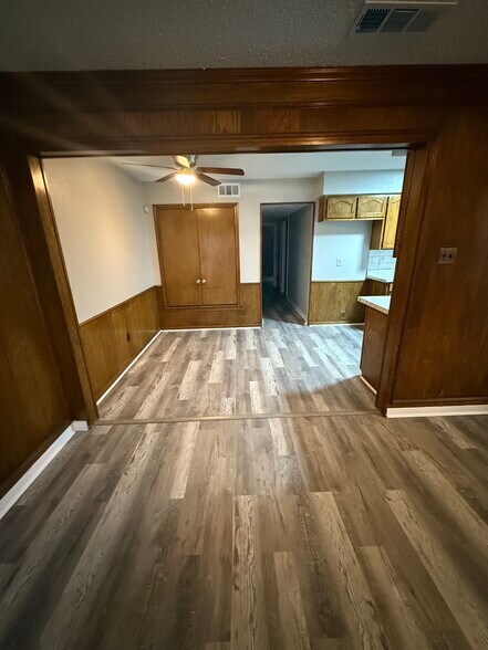 Dining Room - 1401 Lackey Ct