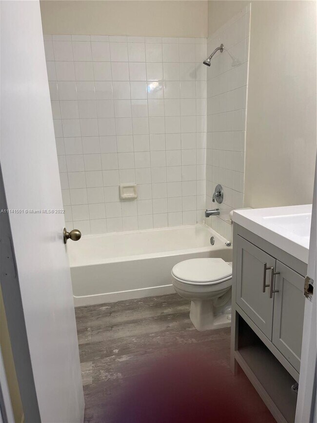 Building Photo - 13905 SW 177th Terrace