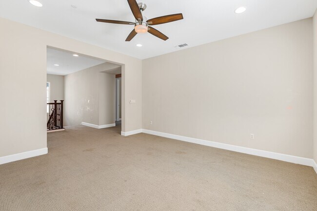 Building Photo - 334 Huntington Ave