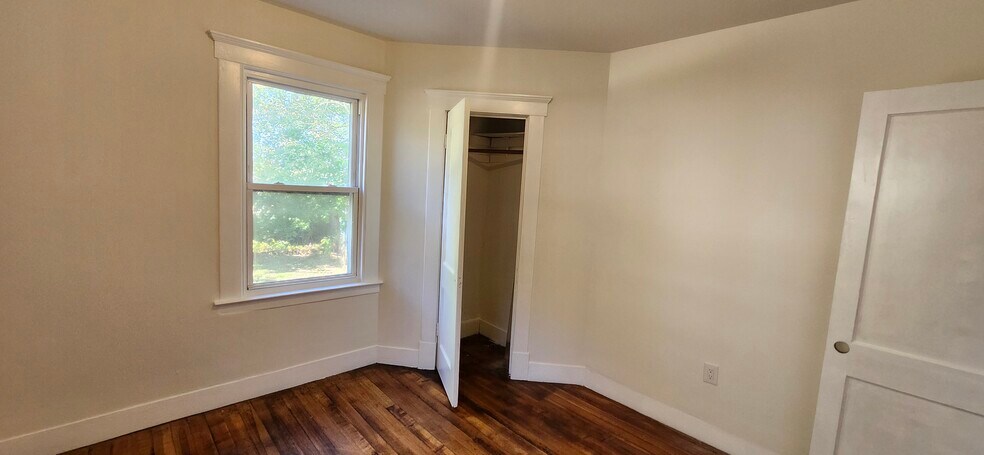 Building Photo - 1655 State St