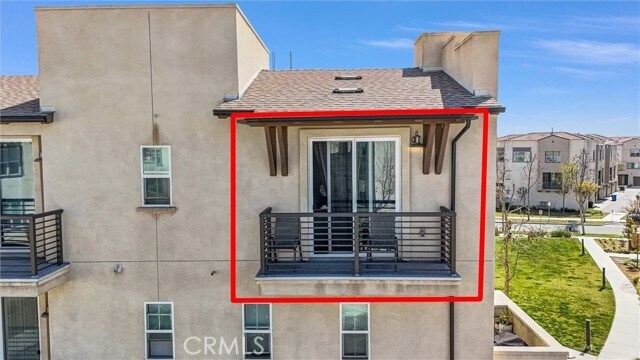 Building Photo - 5200 Beachside Ln