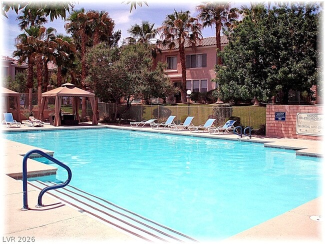 Building Photo - 251 S Green Valley Pkwy