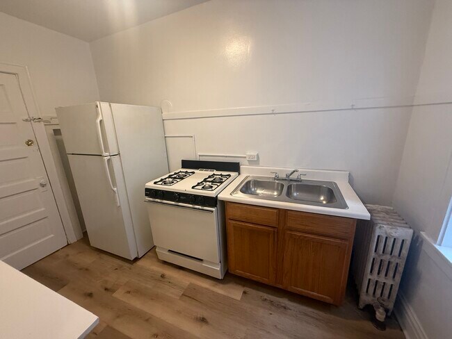 Building Photo - 6348 13th St