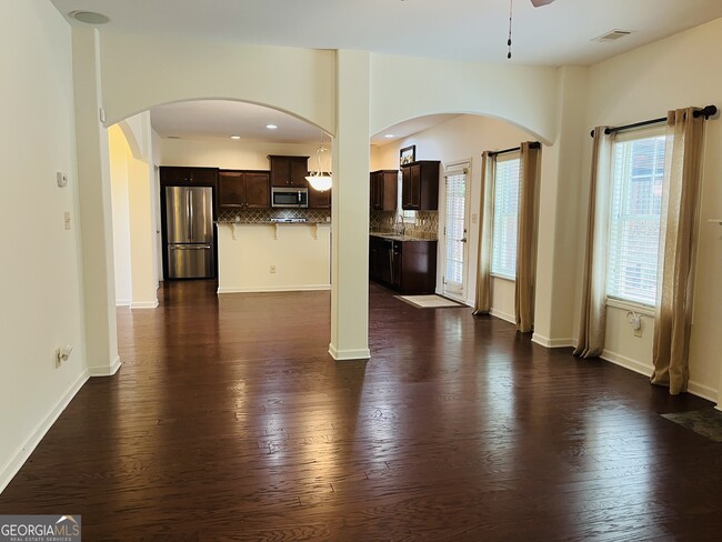 Building Photo - 369 Cliffhaven Cir