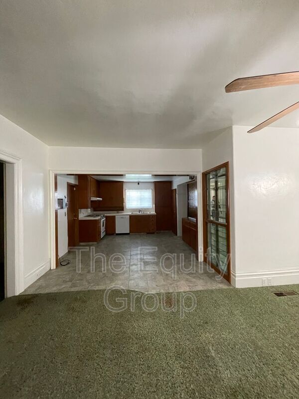 Building Photo - 14725 Hanford Armona Rd