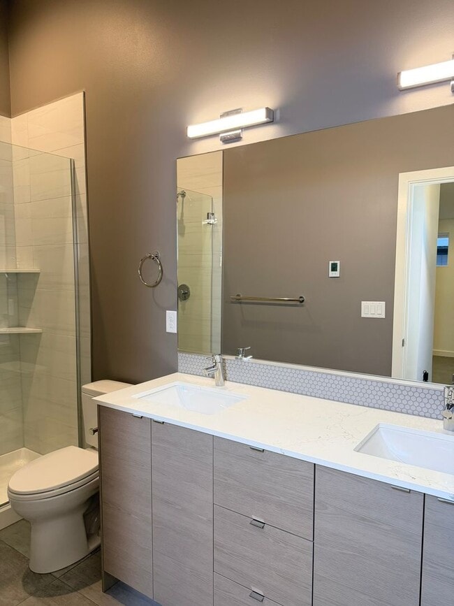Building Photo - Brand New 3bd Townhome!