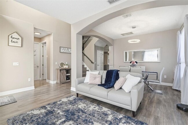 Building Photo - 119 Elissar Dr