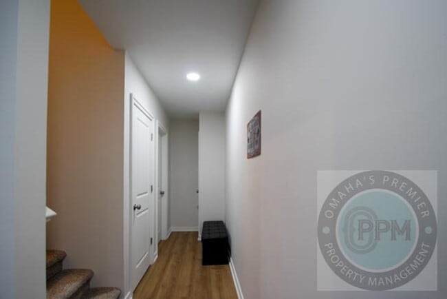Building Photo - Modern New Build 4Bd/4Ba Papillion (photos staged for effect)