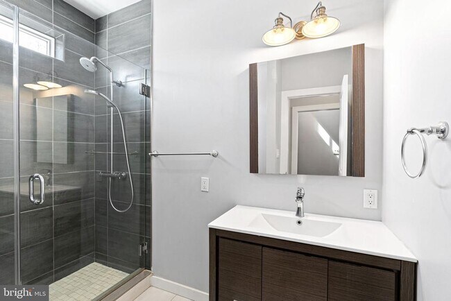Building Photo - 3016 Baltz St