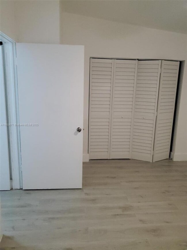 Building Photo - 6886 NW 166th Terrace