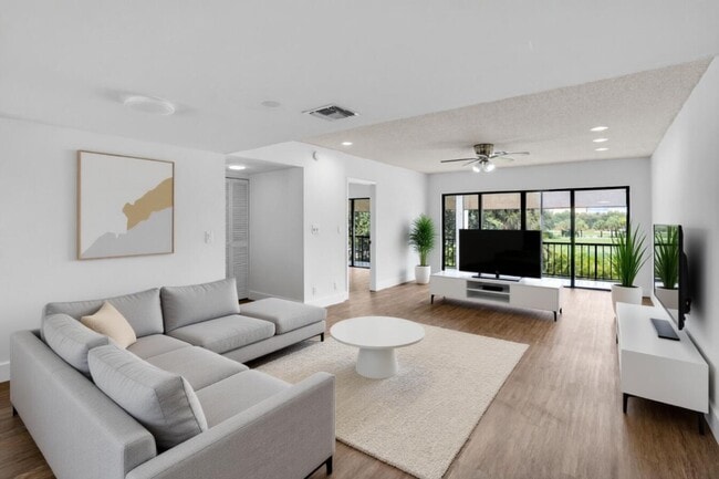 Building Photo - 1701 Presidential Way