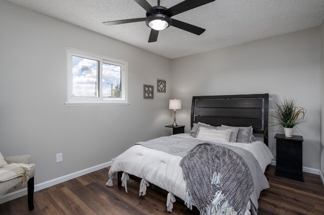 Building Photo - 1409 Orchid Ct