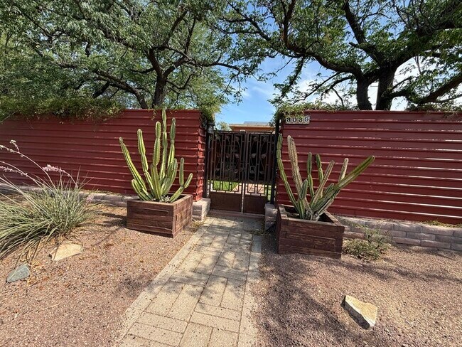 Primary Photo - HOUSE FOR RENT