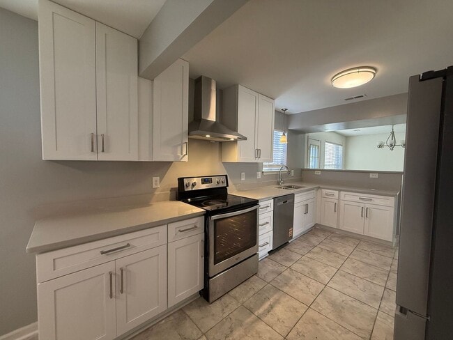 Building Photo - Spacious 4-Bedroom Home in Desirable Lee’s Mill! "ASK ABOUT OUR ZERO DEPOSIT"