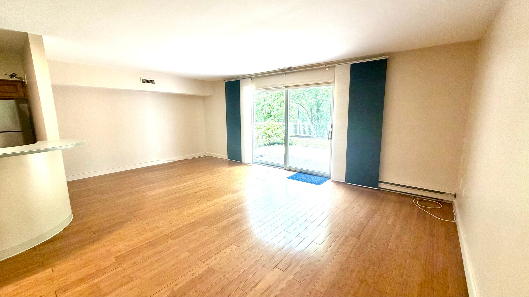 Building Photo - 26 Lions Ln