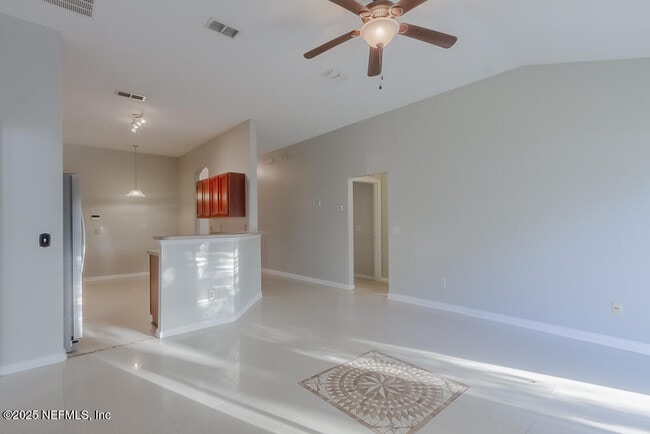 Building Photo - 8038 Welbeck Ln