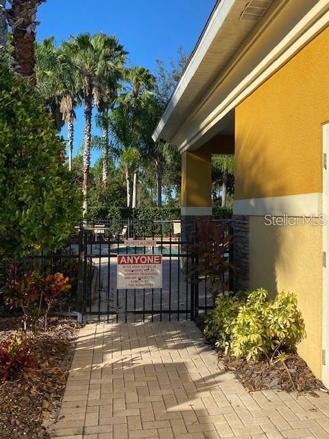 Building Photo - 12996 Coyote Ln