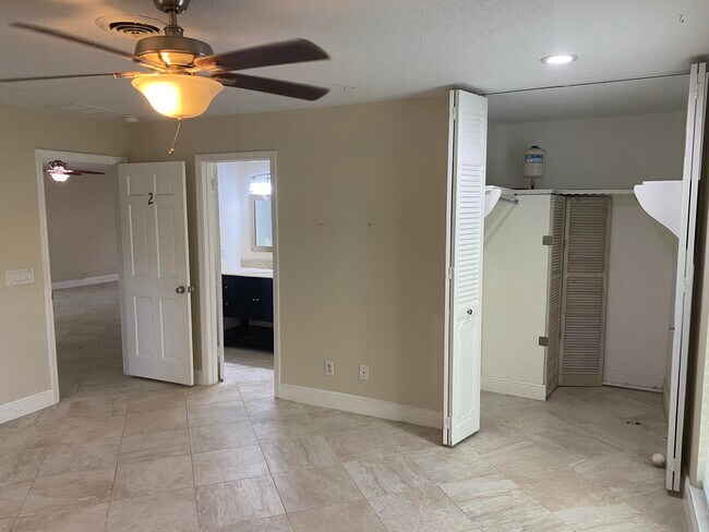 Building Photo - 1435 Wyn Cove Dr