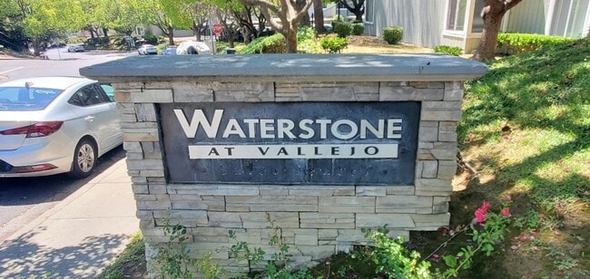 Primary Photo - Great 1br 1ba in Vallejo with Patio Commun...