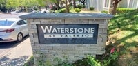 Building Photo - Great 1br 1ba in Vallejo with Patio Commun...