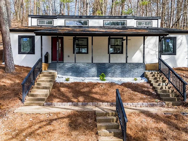 Primary Photo - 3422 Birchwood Dr